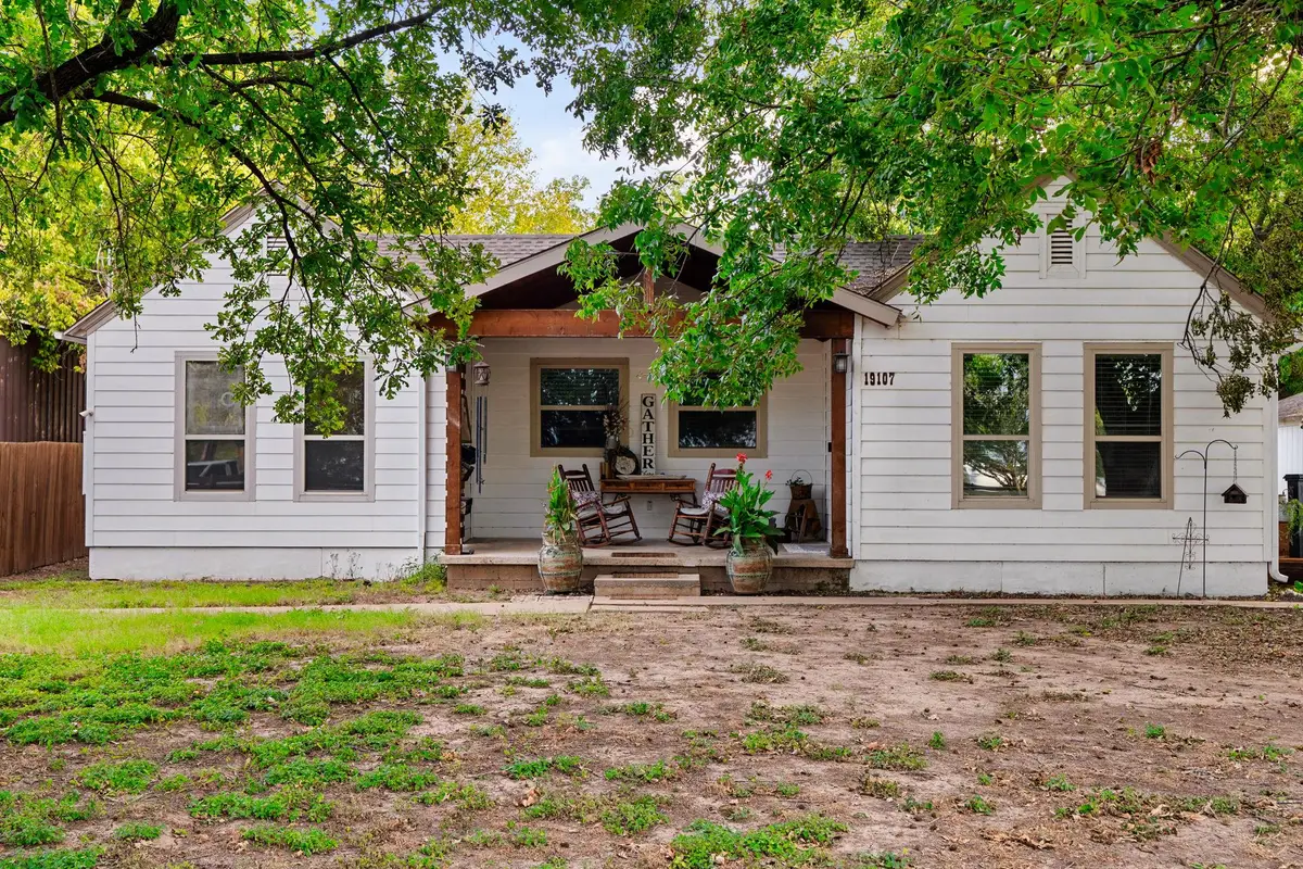 19107 Fm 969 Rd, Webberville, TX 78653 - Image #1