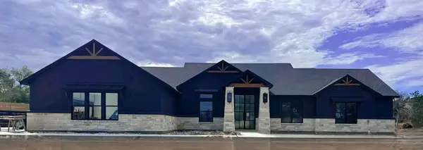 198 Burnet Oaks, Burnet, TX 78611