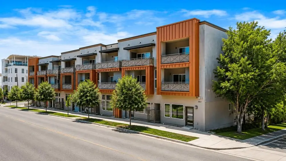 2827 Manor Rd #2202, Austin, TX 78722 - #1