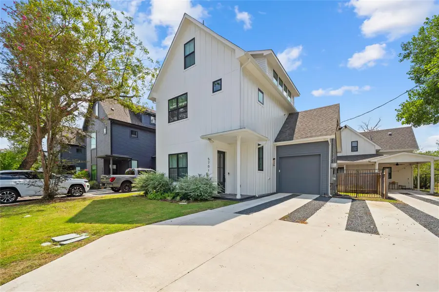 5701 Tura Ln #1, Austin, TX 78721 - Image #2