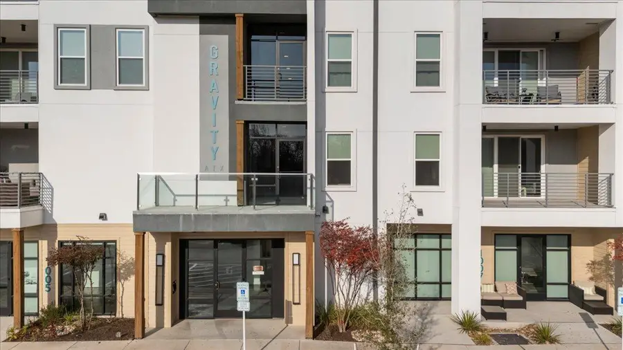 4801 Springdale Rd #1107, Austin, TX 78723 - Image #2