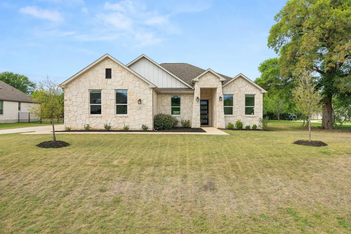 372 Raptor Beak Way, Cedar Creek, TX 78612 - #1