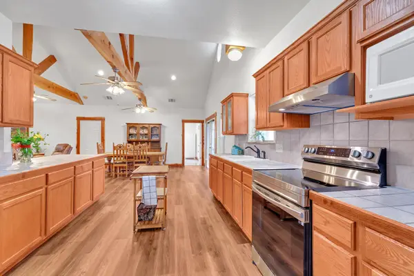 117 County Road 407, Spicewood, TX 78669