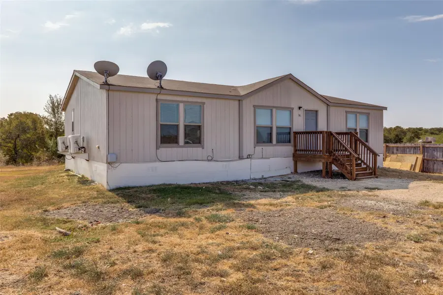 346 Rancho Linda Dr, Lockhart, TX 78644 - Image #2