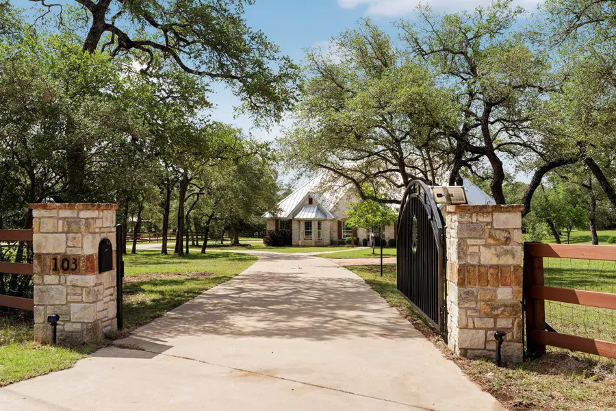 103 Horseshoe Dr, Dripping Springs, TX 78620 - #2
