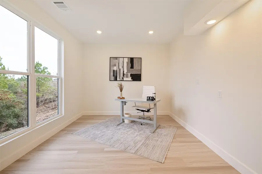 182 Lakeside Dr, Bastrop, TX 78602 - Image #3