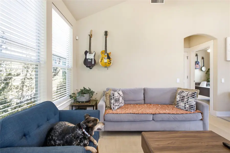 1601 Miriam Ave #213, Austin, TX 78702 - #2
