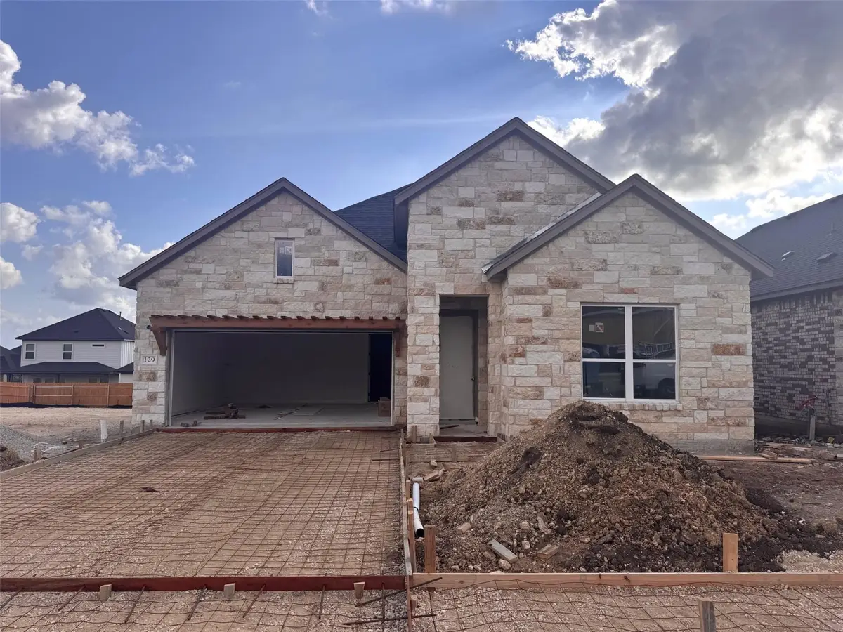 129 Bishop Wood Rd, Dripping Springs, TX 78620 - Image #1