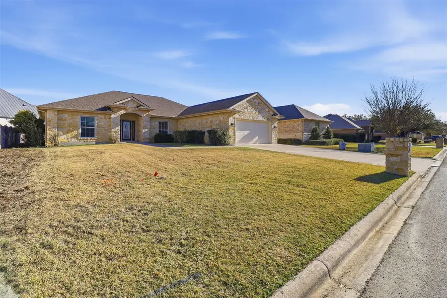 127 Turkey Run, Meadowlakes, TX 78654 - Image #2