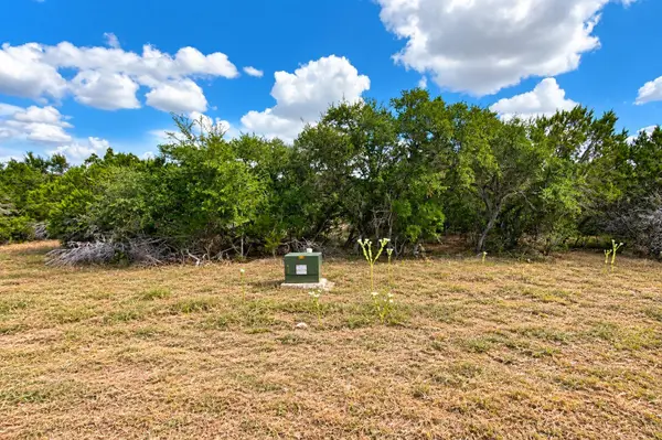 1720 Demi John Bend Rd, Canyon Lake, TX 78133