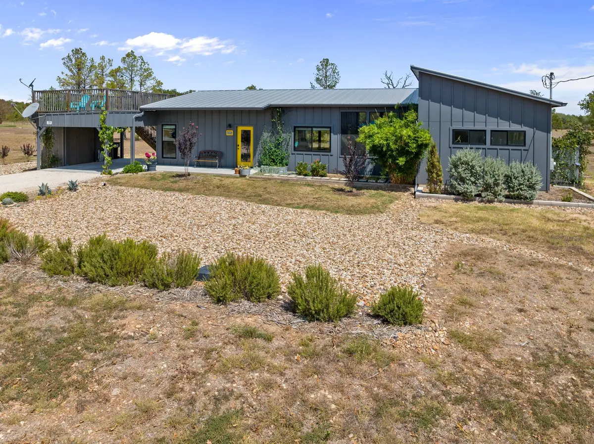 359 Big Bow, Smithville, TX 78957 - Image #1