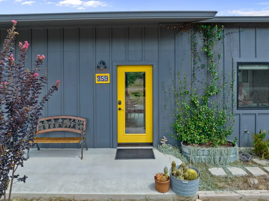 359 Big Bow, Smithville, TX 78957 - Image #2