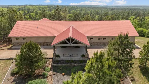 178 Pine Tree Loop, Bastrop, TX 78602