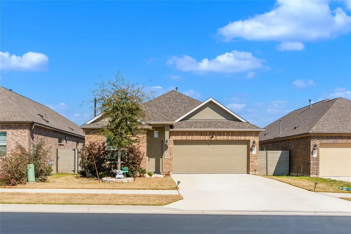 212 Flint Mountain Rd, Georgetown, TX 78628 - #1