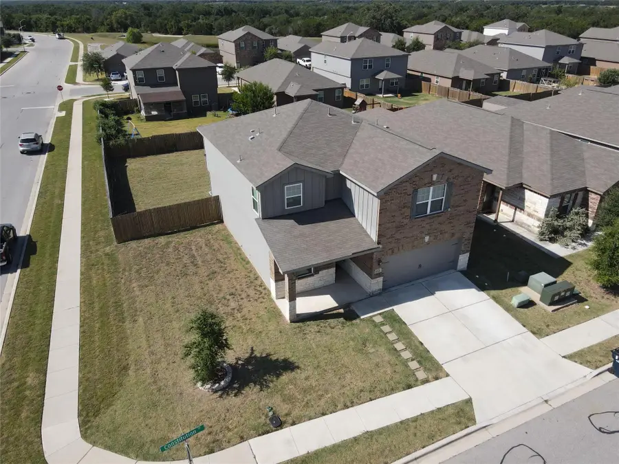 201 Constitution St, Liberty Hill, TX 78642 - #2