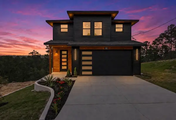 142 Mahalo Ct, Bastrop, TX 78602