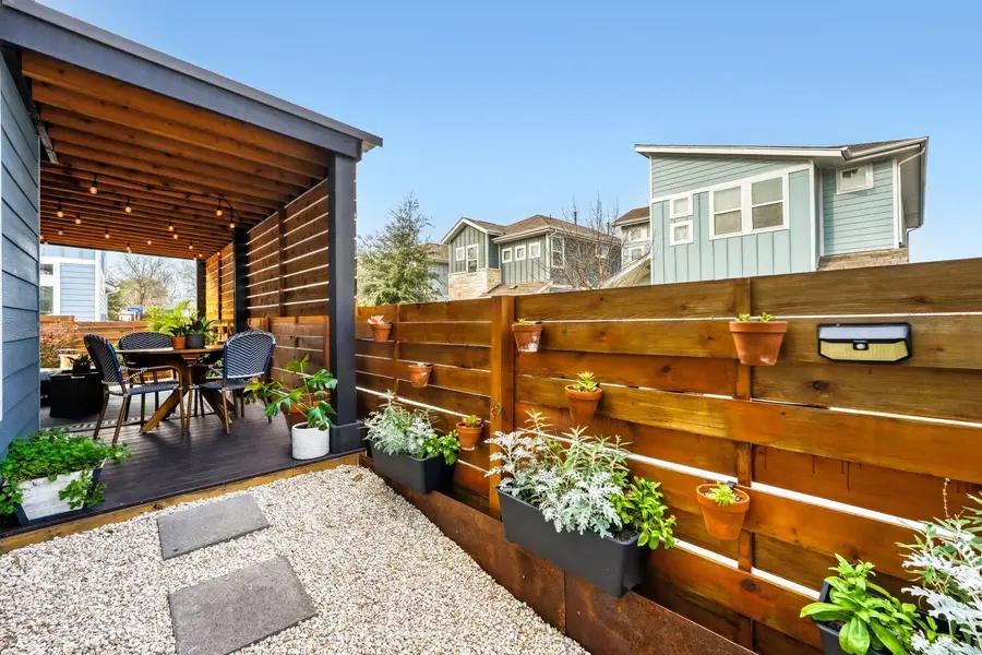 2000 Hermia St, Austin, TX 78741 - #2