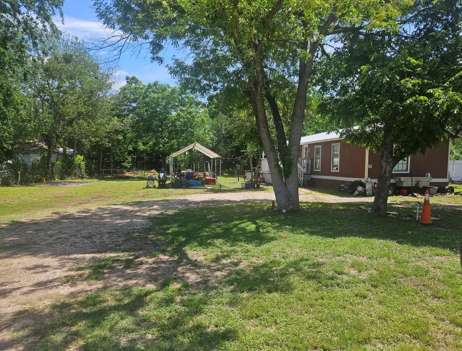 43 Skycrest Dr, Martindale, TX 78655 - #3