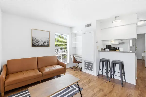 2808 Whitis Ave #C301, Austin, TX 78705