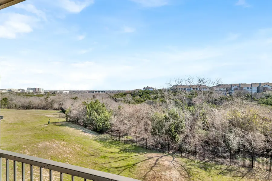 2320 Gracy Farms Ln #823, Austin, TX 78758 - Image #2