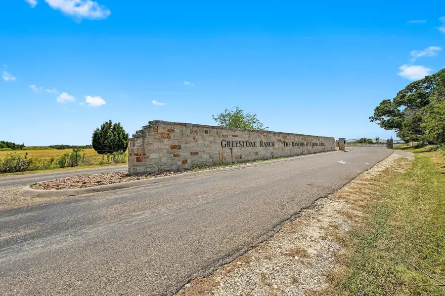 560 Saddle Ridge Dr, Bertram, TX 78605 - Image #2