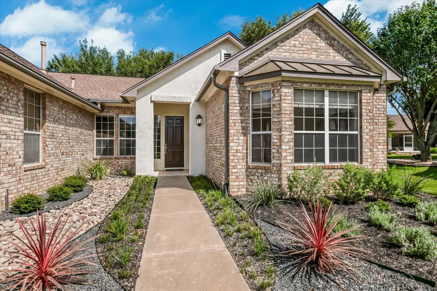 105 Stetson Cir, Georgetown, TX 78633 - #2