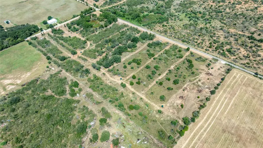 122 Tumbleweed Trl, Dale, TX 78616 - Image #3