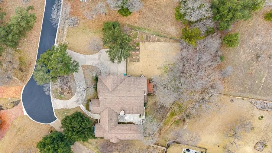 302 Tungsten, Horseshoe Bay, TX 78657 - #2