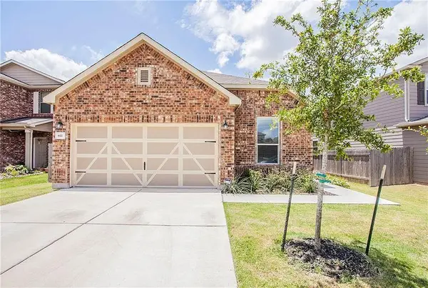 811 Sawbuck Dr, Pflugerville, TX 78660