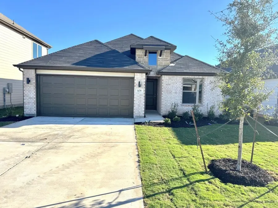 108 Mandeville Dr, Hutto, TX 78634 - Image #2