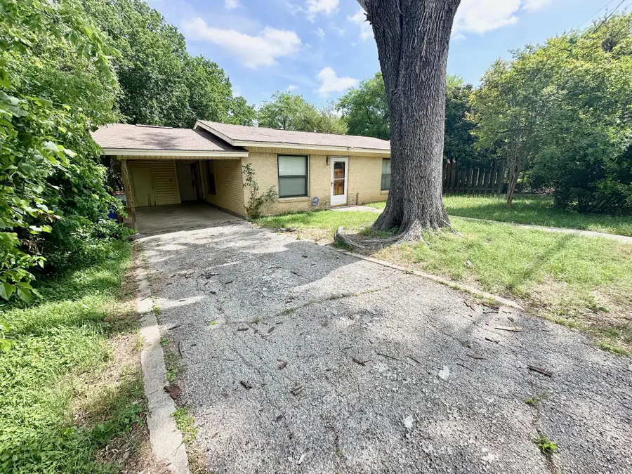 1206 Marcy St, Austin, TX 78745 - Image #3