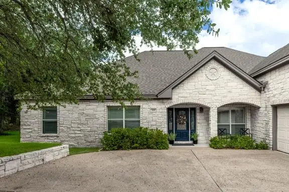 205 El Rio Dr, Lakeway, TX 78734 - #2