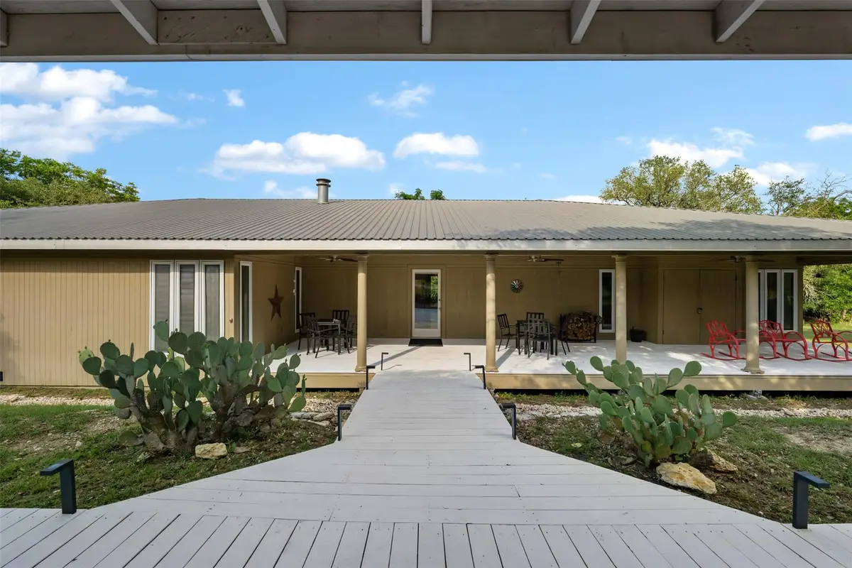 212 County Road 229 Rd, Briggs, TX 78608 - #1