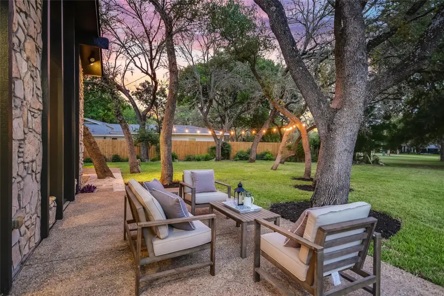 9112 Balcones Club Dr, Austin, TX 78750 - Image #2