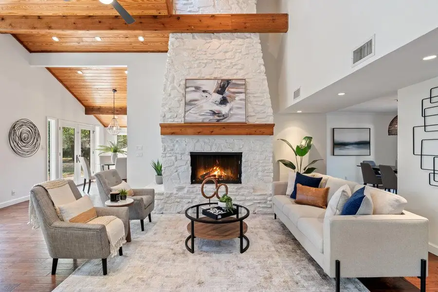 9112 Balcones Club Dr, Austin, TX 78750 - Image #3