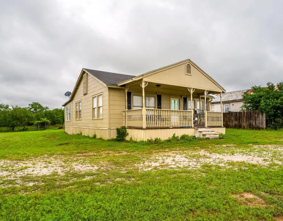 3851 Hermosa Dr, Kingsland, TX 78639 - #2