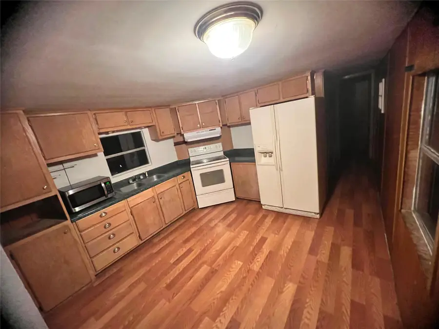 815 Tulsa St, Kingsland, TX 78639 - #2