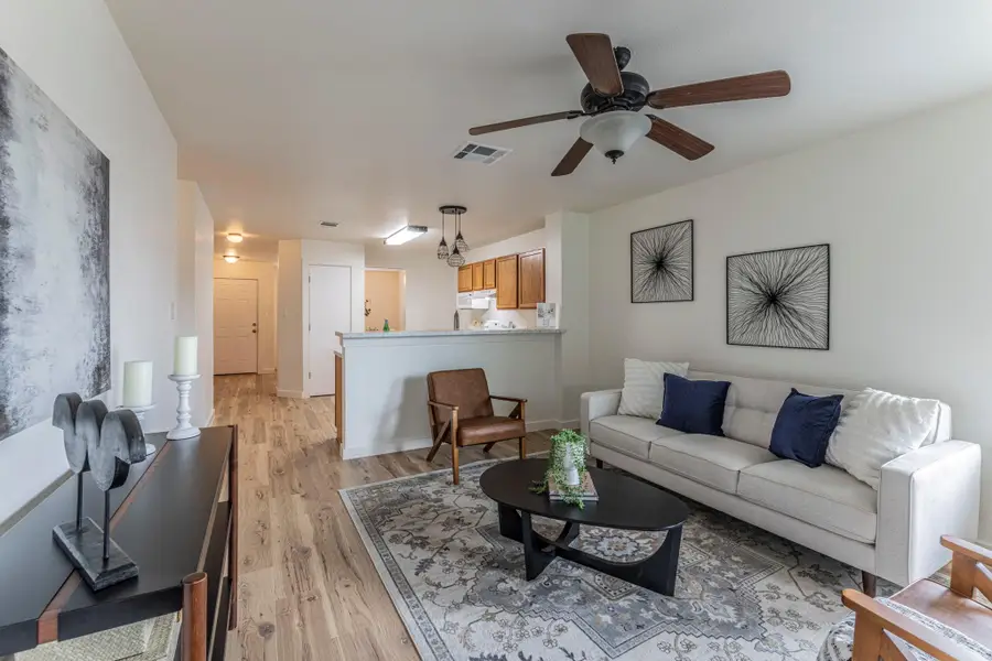 203 Wegstrom St, Hutto, TX 78634 - #3