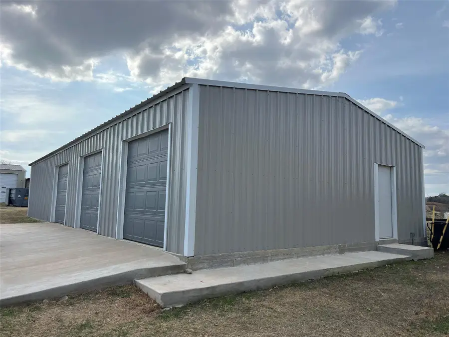 1516 Old Luling Rd, Lockhart, TX 78644 - #3