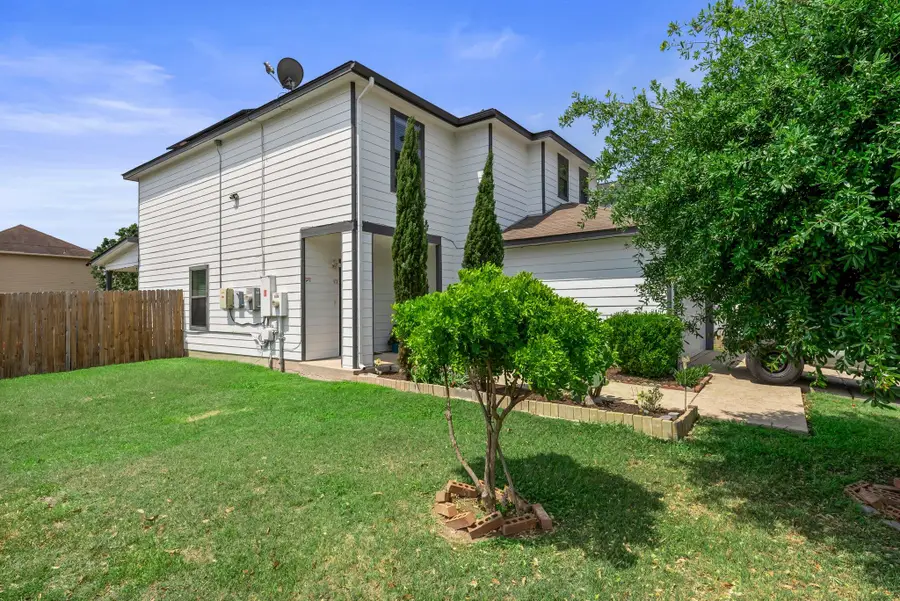 6829 Walkup Ln, Austin, TX 78747 - #2