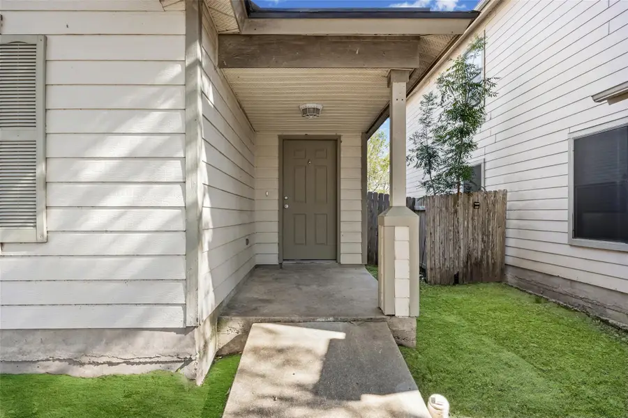 5521 War Admiral Dr, Del Valle, TX 78617 - #2