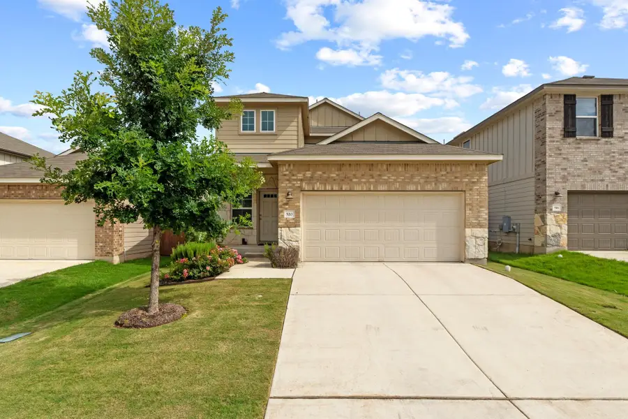 520 Longmount Cv, Liberty Hill, TX 78642 - #3