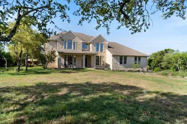 19215 White Horse Cv, Spicewood, TX 78669