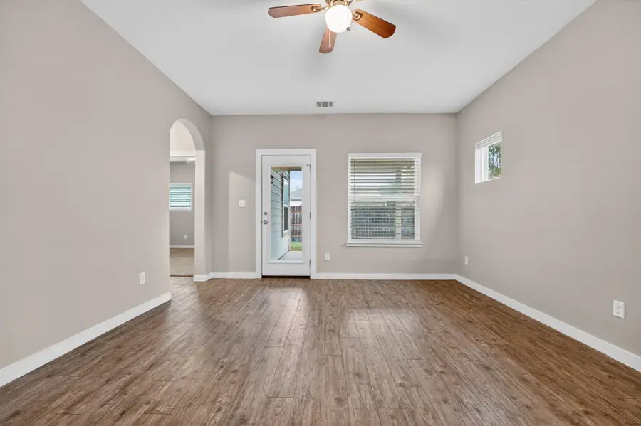 309 Cotton Cir, Thrall, TX 76578 - #3