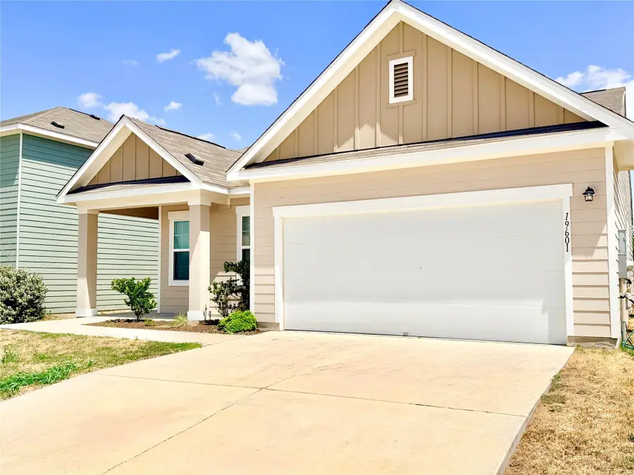 19601 Caymus Dr, Pflugerville, TX 78660 - #2
