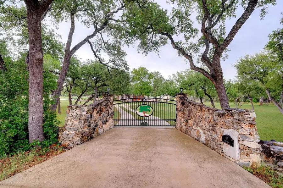 401 Trail Ridge Rd, Wimberley, TX 78676 - #2
