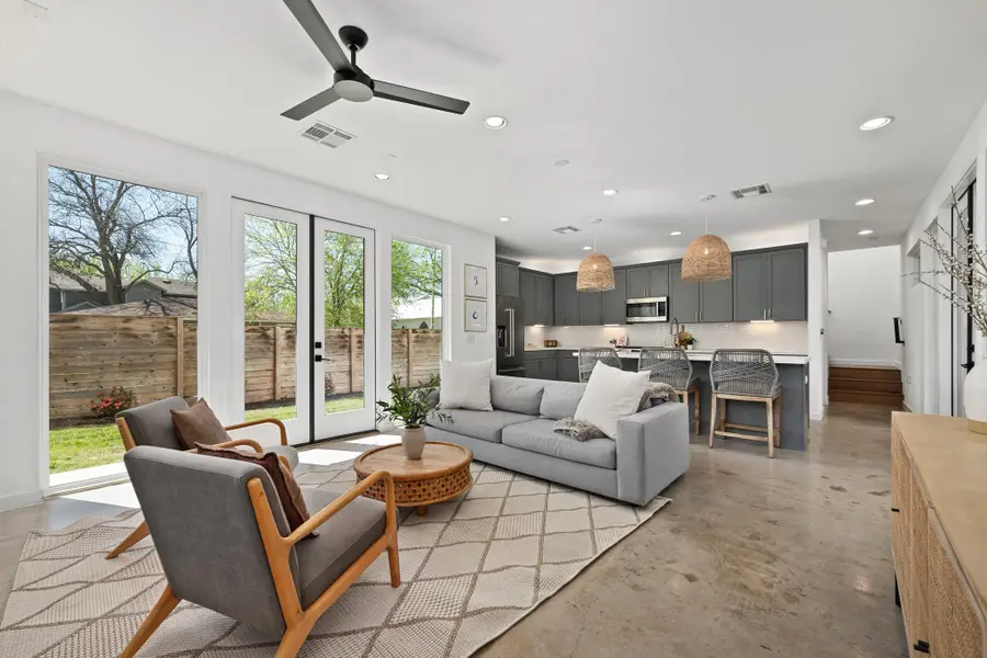 1600 Singleton Ave, Austin, TX 78702 - #2