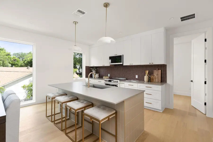 3528 Gonzales St #2a, Austin, TX 78702 - #3