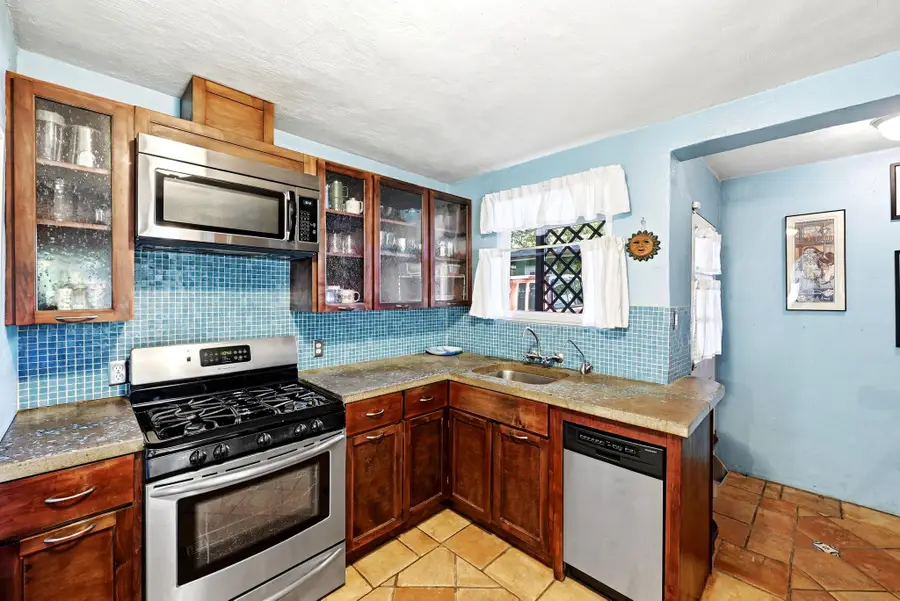 1717 E 38th 1/2 St, Austin, TX 78722 - #3