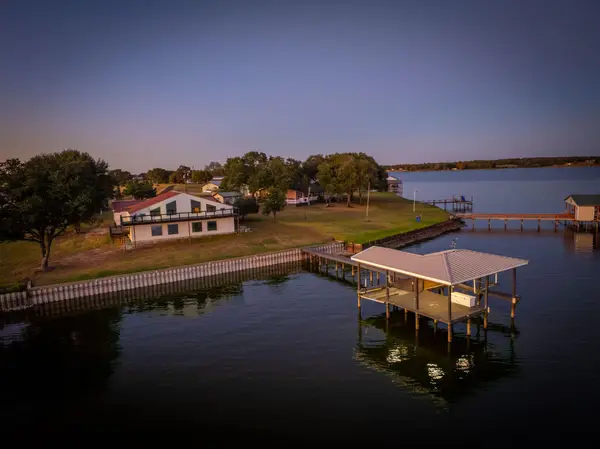 1761 Lcr 822, Groesbeck, TX 76642